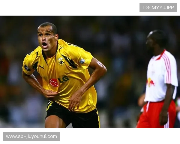 痴迷绿茵场的银幕明星他把足球当作人生第二舞台 痴迷绿茵场的银幕明星他把足球当作人生第二舞台